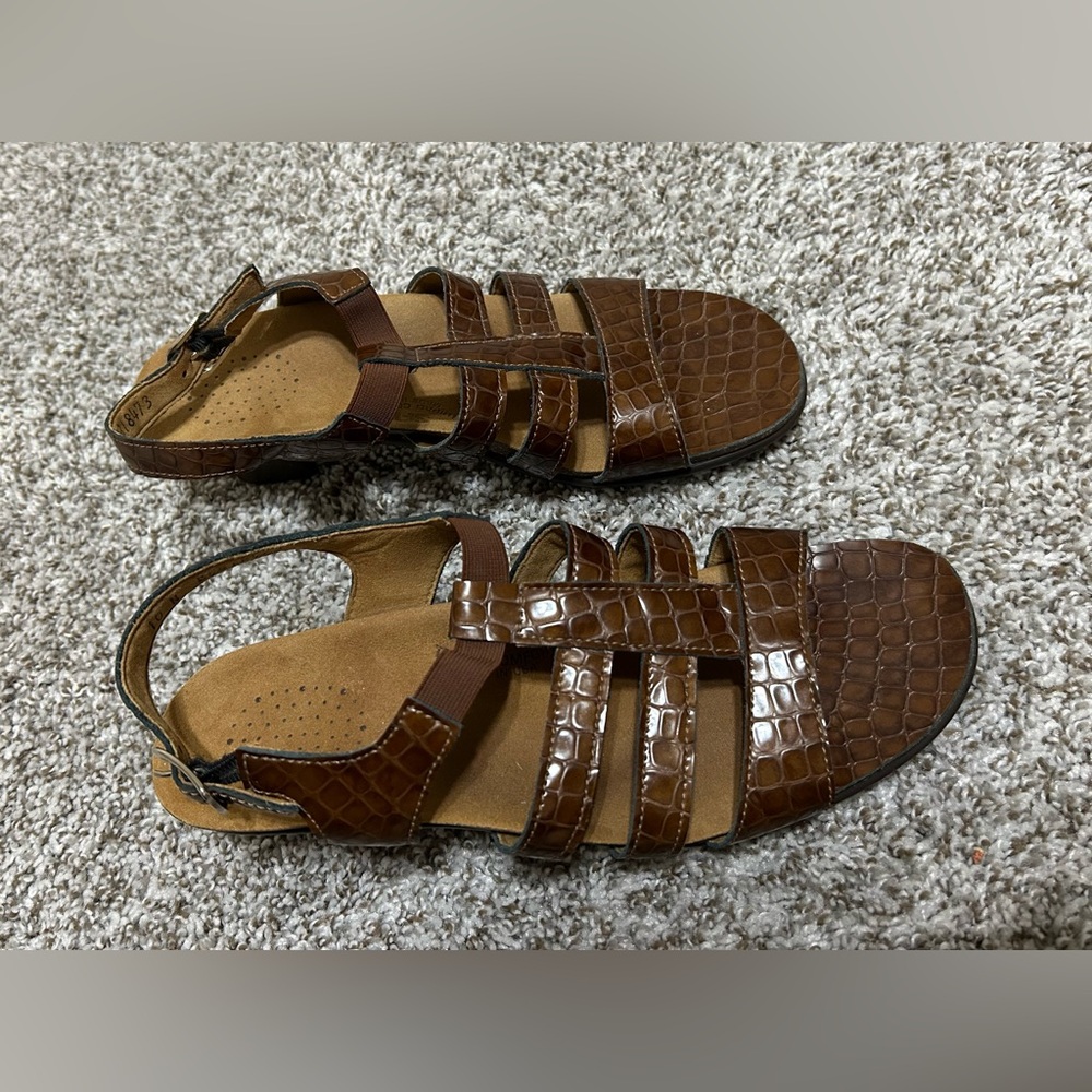 SAS Allegro Sandals Strappy Leather Slingback Heeled Comfort Brown Croc Size 10N